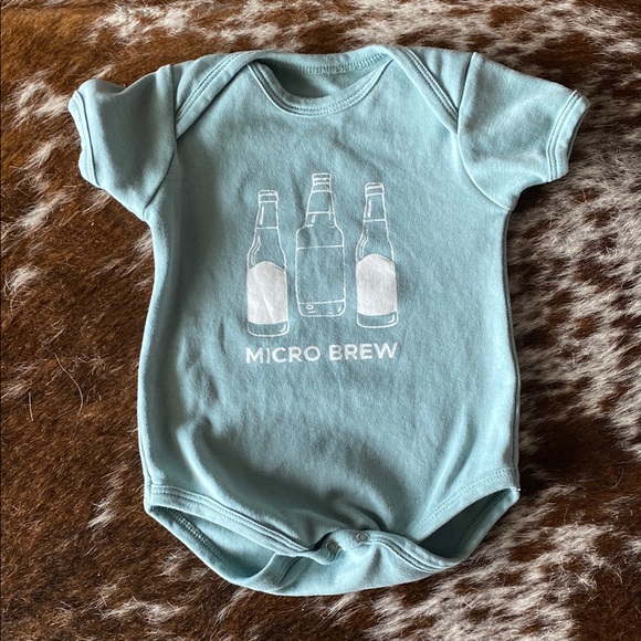 Micro Brew baby onesie body suit - Picture 2 of 5